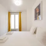 Bright Apartment - Sacré Coeur Basilica